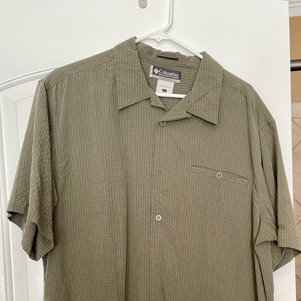 Columbia shirt